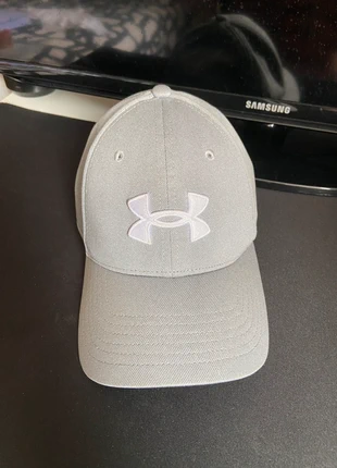 Casquette Under Armour grise, marke: Under Armour, zustand: Neu, größe: M, 15,00 €, 16,45 € inklusive Vinted-Käuferschutz
