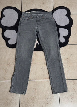 Levi’s 511 W29 L32 – Coupe slim moderne 👖, marke: Levi's, zustand: Sehr gut, größe: W29 | DE 44, 30,00 €, 32,20 € inklusive Vinted-Käuferschutz