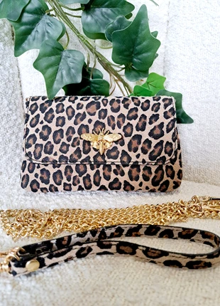 Carteira clutch retangular em pele bege com estampado de leopardo 🐆 Borse in Pelle, marca: Borse in Pelle, estado: Novo sem etiquetas, €42.50, €45.33 inclui Proteção do Comprador