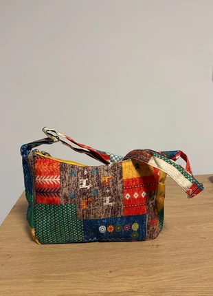 Bunte Patchwork Umhängetasche – Boho Style – mit Innentasche, staat: Heel goed, € 15,00, € 16,45 inclusief Kopersbescherming