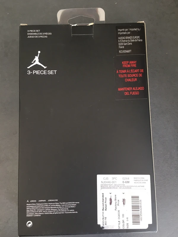Coffret Jordan body + bonnet + chaussettes 0-6 mois - photo numéro 2