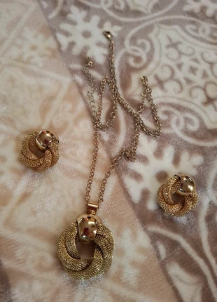 Set collana e orecchini, estado: Muy bueno, 7,00 €, 8,05 € Protección al comprador incluida