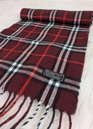 Écharpes Burberry of London, brand: Burberry, condition: Very good, €49.90, €53.10 includes Buyer Protection Pro