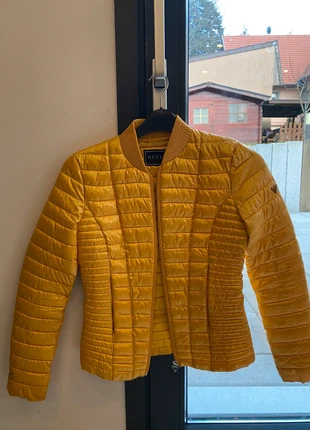 Veste guess, marca: GUESS, estado: Novo sem etiquetas, tamanho: S / 36 / 8, €35.00, €37.45 inclui Proteção do Comprador