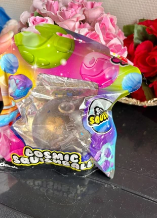 Grosse boule Anti Stress Squishy Neuf, brand: Claire's, condizioni: Nuovo con cartellino, taglia: 3 anni / 98 cm, €5.00, €5.95 include la Protezione acquisti