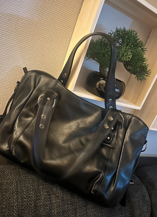 Sac à main femme en similicuir noir, marque: Tendance, état: Très bon état, 39,90 €, 42,60 € Protection acheteurs incluse