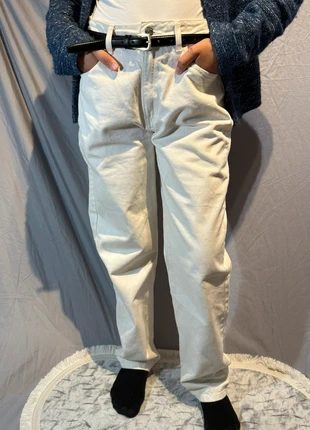 Jeans blanc taille 38 kiabi, marque: Kiabi, état: Bon état, taille: M / 38 / 10, 5,00 €, 5,95 € Protection acheteurs incluse