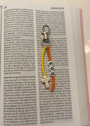 Porté clés chrétien orange et jaune, marca: Coffret Chrétien, estado: Novo com etiquetas, €5.00, €5.95 inclui Proteção do Comprador