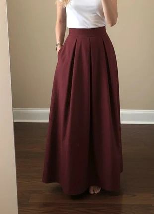 Jupe longue plissée bordeaux élégante taille haute, brand: Noverra, condition: Very good, size: S / 36 / 8, €29.99, €32.19 includes Buyer Protection Pro
