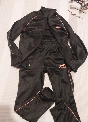 Ensemble sport fille 8 ans, brand: Airness, condition: Good, size: 8 years / 128 cm, €1.00, €1.75 includes Buyer Protection