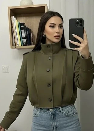 Veste Courte Militaire Chic Kaki, marque: Chic army, état: Très bon état, taille: M / 38 / 10, 57,56 €, 61,14 € Protection acheteurs (Pro) incluse