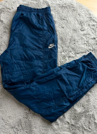 Jogging Nike Parachute - Taille M, merk: Nike, staat: Heel goed, maat: M, € 14,99, € 16,44 inclusief Kopersbescherming