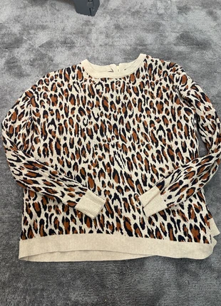 H&M jumper, brand: H&M, condition: Good, size: M / 10, £2.00, £2.80 includes Buyer Protection