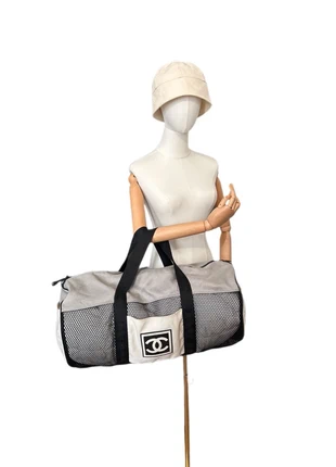 Chanel Sport Line Duffel Bag – Black/White/Grey – Vintage Collectible (2003–2004), marke: Chanel, zustand: Sehr gut, 2 100,00 €, 2 205,70 € inklusive Vinted-Käuferschutz