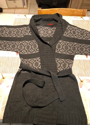 Gilet Laine Manches courtes Tissaia, merk: Tissaia, staat: Heel goed, maat: XL, € 5,00, € 5,95 inclusief Kopersbescherming