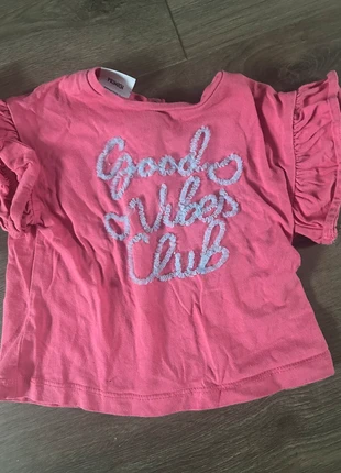 Good vibes club t-shirt, brand: boutique, condizioni: Buone, taglia: 12-18 mesi / 80 cm, €3.00, €3.85 include la Protezione acquisti