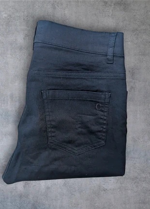 Jean droit Caroll bleu marine taille 38, marca: Caroll, estado: Muito bom, tamanho: M / 38 / 10, €15.00, €16.45 inclui Proteção do Comprador