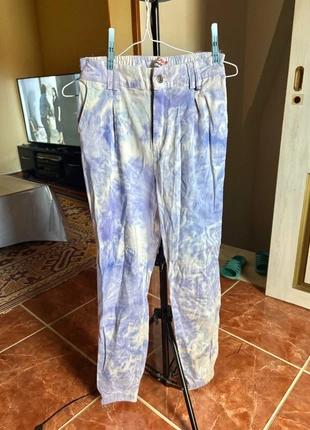 Cargo Lilas/Blanc Femme XS, brand: Jennyfer, condizioni: Ottime, taglia: XS / IT 38 / EU 34, €1.00, €1.75 include la Protezione acquisti