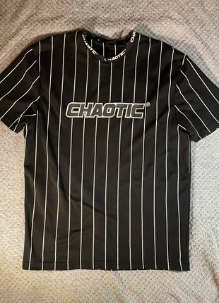 Graphic Black Tee Y2k / T-Shirt noir Taille M, brand: New Yorker, condition: Very good, size: M, €3.50, €4.38 includes Buyer Protection