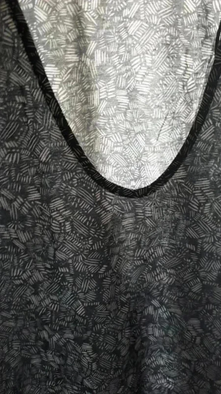 Tee-shirt très léger Taille L - photo numéro 4