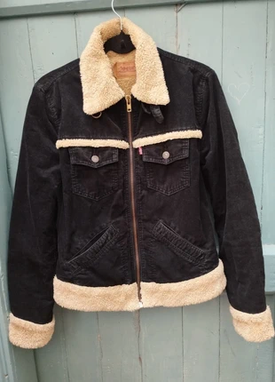 Manteau noir velours côtelé Levi's, condition: Good, size: M / 38 / 10, €35.00, €37.45 includes Buyer Protection