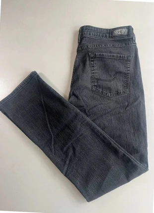 #3 jeans Levi’s signature by Levi Strauss et Co modern straight taille M homme noir en coton, marque: Signature by Levi Strauss & Co., état: Très bon état, taille: M, 19,00 €, 20,65 € Protection acheteurs incluse