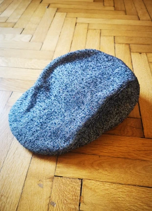 Gavroche grise en tweed / casquette plate, marke: Sonstiges, zustand: Sehr gut, größe: Einheitsgröße, 6,00 €, 7,00 € inklusive Vinted-Käuferschutz