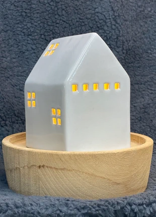 Keramiek huisje, merk: Handgemaakt, staat: Nieuw zonder prijskaartje, € 15,00, € 16,45 inclusief Kopersbescherming