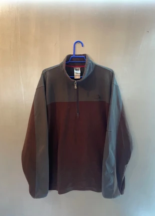 Sudadera the north face, marca: The North Face, estado: Muy bueno, tamaño: L, 40,00 €, 42,70 € Protección al comprador incluida