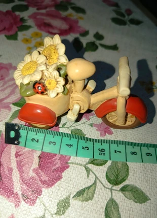 Oggetto decorazione casa, moto piccola in resina con fiori, marque: CASA, état: Très bon état, 1,00 €, 1,75 € Protection acheteurs incluse