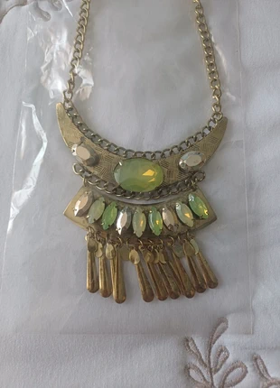 Collar dorado con piedras lima Dayaday · Estilo boho-chic · Nuevo con etiquetas, marque: Dayaday, état: Neuf avec étiquette, 5,00 €, 5,95 € Protection acheteurs incluse