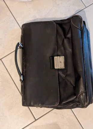 Cartable cuir Arthur&Aston, brand: Arthur & Aston, condition: Satisfactory, €2.00, €2.80 includes Buyer Protection