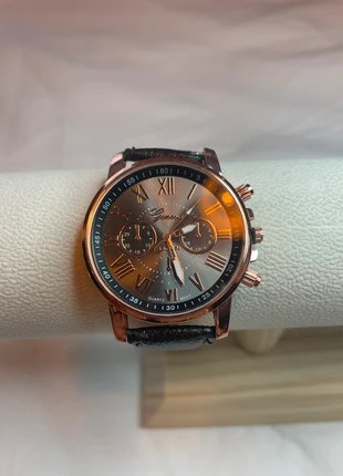 Montre quartz femme chic cadran noir, brand: Quartz, condition: New with tags, size: 30–38 mm, €10.00, €11.20 includes Buyer Protection