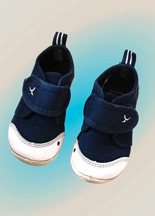 Chaussures Domyos enfant taille 20, merk: Domyos, staat: Heel goed, maat: 20, € 2,50, € 3,33 inclusief Kopersbescherming