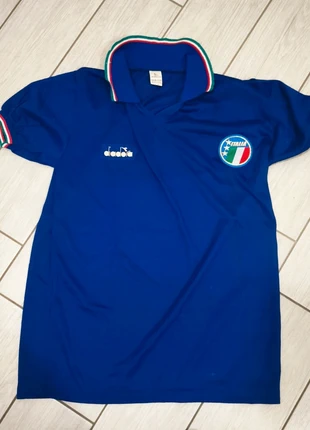 Maglia Diadora Italia 1986 vintage y2k, brand: Diadora, condizioni: Discrete, €150.00, €158.20 include la Protezione acquisti