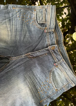 Y2K streetwear hip-hop fashion Bootcut jeans style aesthetic Old-school rap vibe, brand: Vintage Dressing, condizioni: Ottime, taglia: L / IT 44 / EU 40, €17.00, €18.55 include la Protezione acquisti