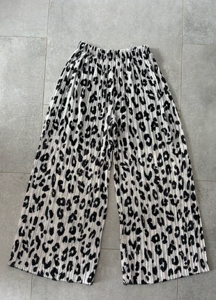 Pantalon, marque: Mamie Bourgeoise, état: Neuf sans étiquette, taille: M / 38 / 10, 10,00 €, 11,20 € Protection acheteurs incluse