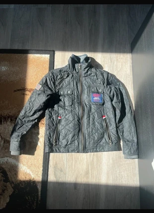Veste matelassée Superdry - Taille M - Très bon état, merk: Superdry, staat: Heel goed, maat: M, € 50,00, € 53,20 inclusief Kopersbescherming