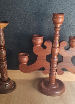 2 grote Scandinavische houten kandelaars jaren'70, staat: Heel goed, € 25,00, € 26,95 inclusief Kopersbescherming