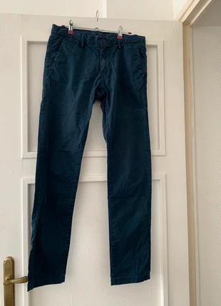 Pantalon chino bleu, merk: Teddy Smith, staat: Heel goed, maat: W32 | FR 42, € 8,90, € 10,05 inclusief Kopersbescherming