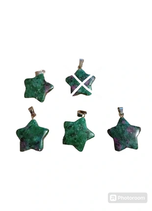 Pendentif étoile en rubis zoisite, marque: Pierre, état: Neuf sans étiquette, 2,50 €, 3,33 € Protection acheteurs (Pro) incluse