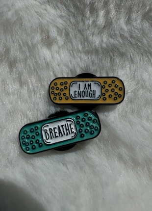 Lot pin’s pansements message, condition: Very good, €3.00, €3.85 includes Buyer Protection