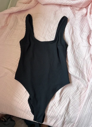 Maillot de bain 1 pièce H&M – Taille XS, brand: H&M, condition: Very good, size: XS / 34 / 6, €5.00, €5.95 includes Buyer Protection