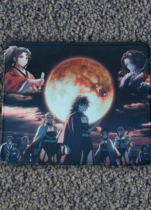 Tapis de souris, marque: Demon Slayer, état: Très bon état, 10,00 €, 11,20 € Protection acheteurs incluse