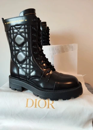 Chaussures neuf, marque: Christian Dior, état: Neuf sans étiquette, taille: 39, 280,00 €, 294,70 € Protection acheteurs incluse