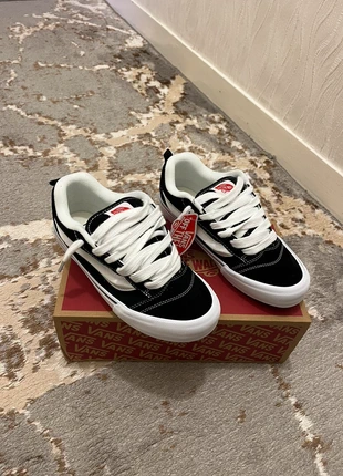 Vans Knu Skool, marque: Vans, état: Neuf avec étiquette, taille: 36, 50,00 €, 53,20 € Protection acheteurs incluse