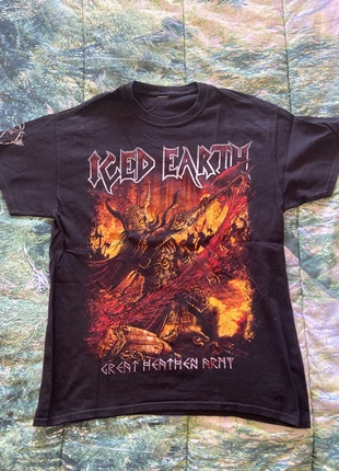 T-shirt heavy thrash metal Iced Earth, marque: Metal, état: Très bon état, taille: S, 18,00 €, 19,60 € Protection acheteurs incluse