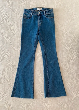 Jeans flare Mango, marca: Mango, estado: Nuevo sin etiquetas, tamaño: XXS / 32 / 4, 9,00 €, 10,15 € Protección al comprador incluida
