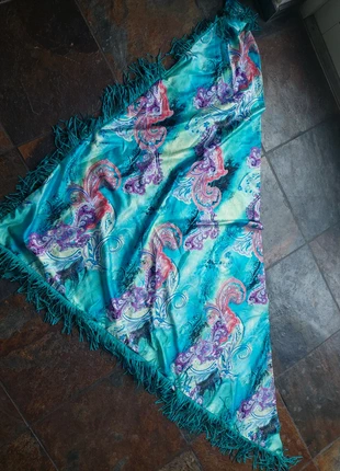 Bewitched sjaal satijn-polyester, merk: bewitched, staat: Heel goed, € 20,00, € 21,70 inclusief Kopersbescherming