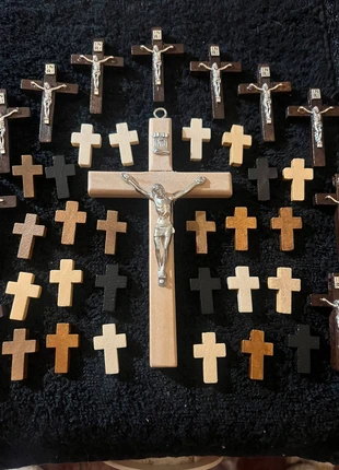 38 wooden crosses, condition: Very good, £8.00, £9.10 includes Buyer Protection